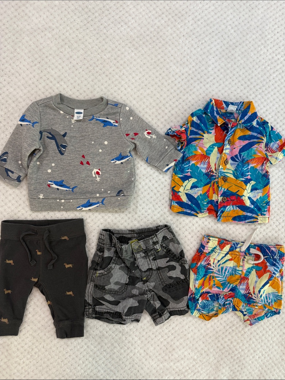 Old Navy bundle 0-3 M Gray Shark Sweatshirt and Tropical Button-Up Set
